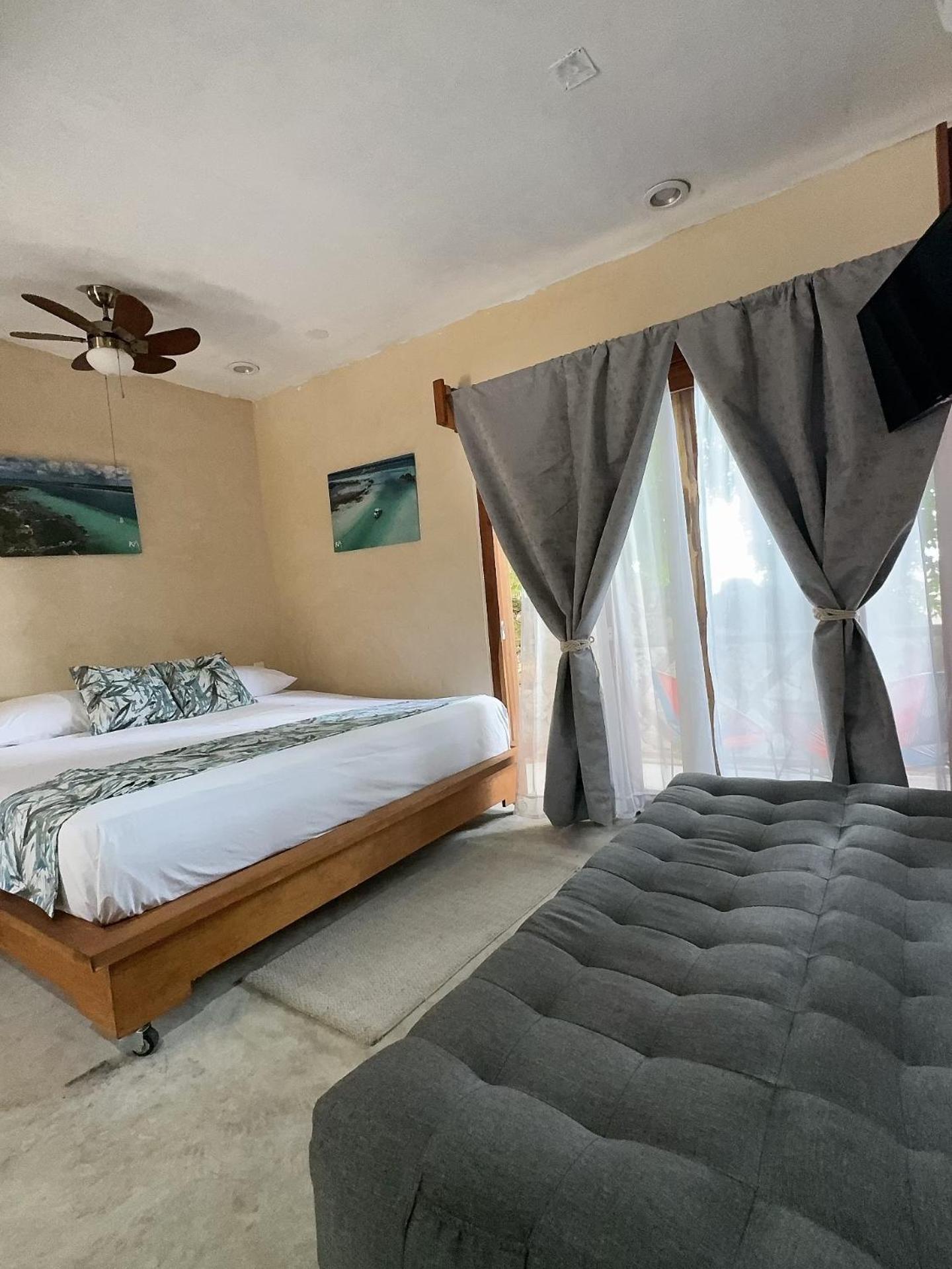 Hotel & Eco Azul Maria
